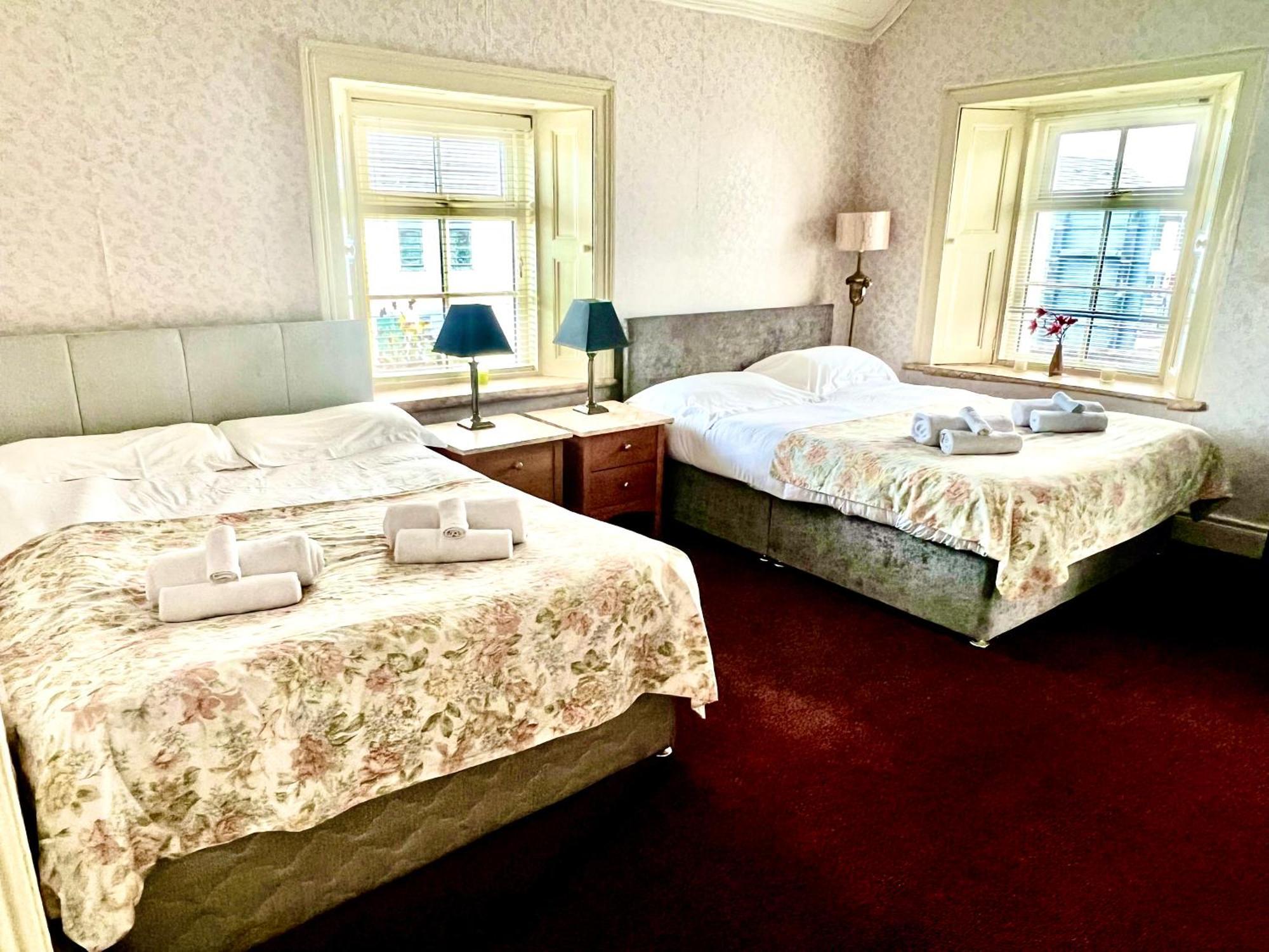 The Coach House Inn Moycullen Zewnętrze zdjęcie