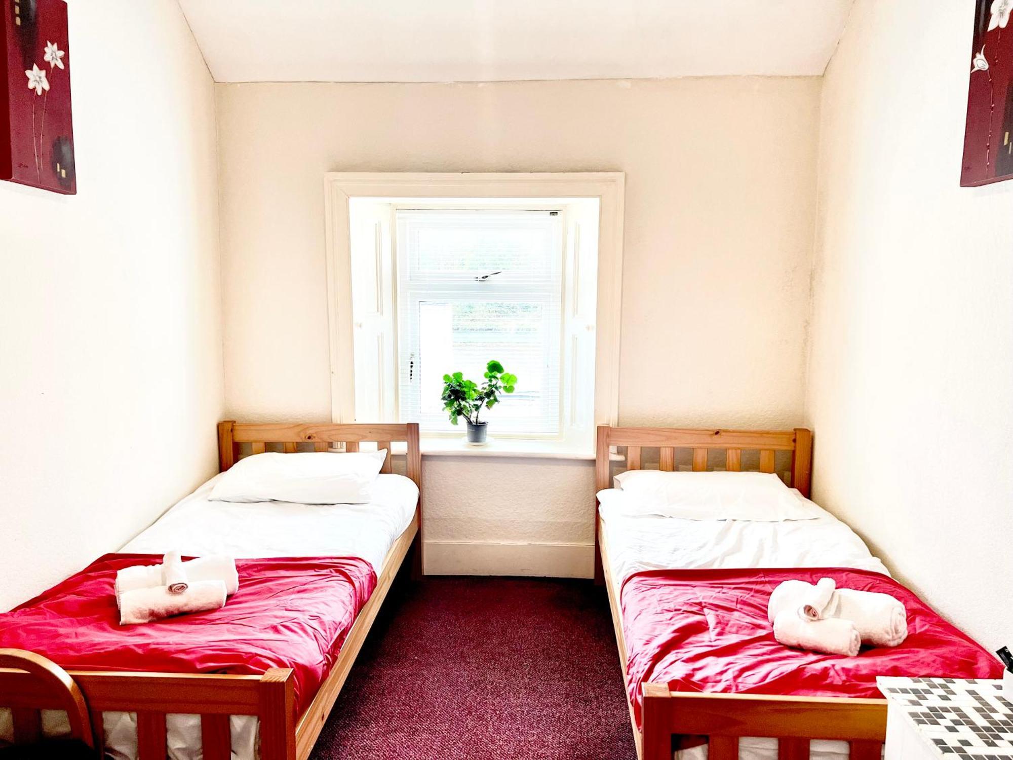 The Coach House Inn Moycullen Zewnętrze zdjęcie